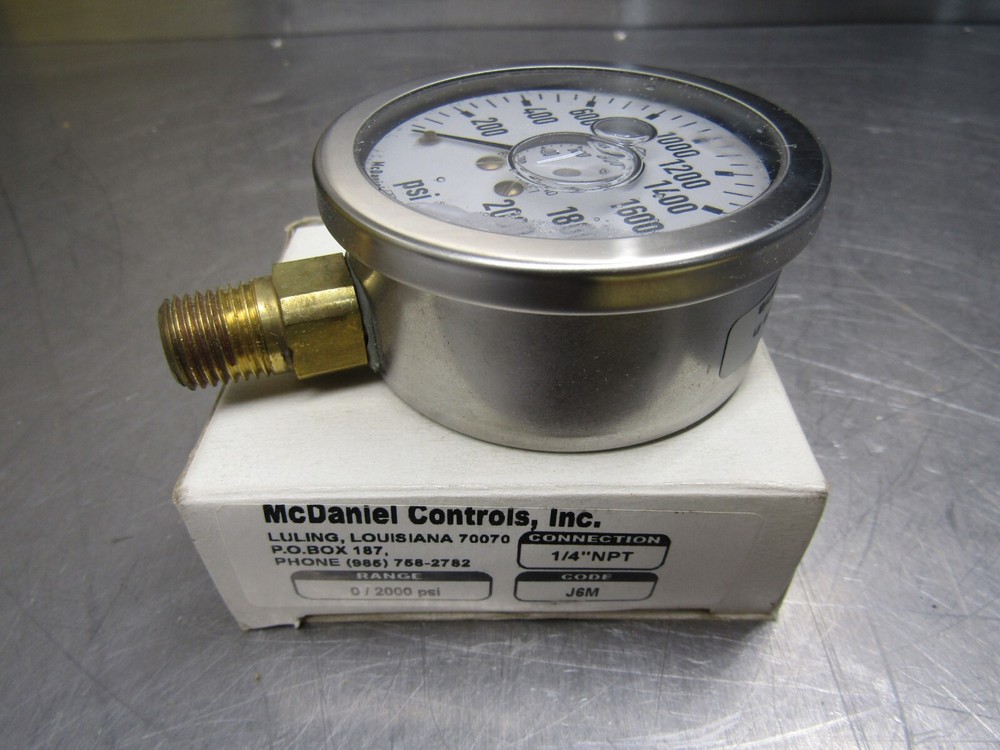 McDaniel Controls J6M Gauge 0-2000psi 1/4"npt LM