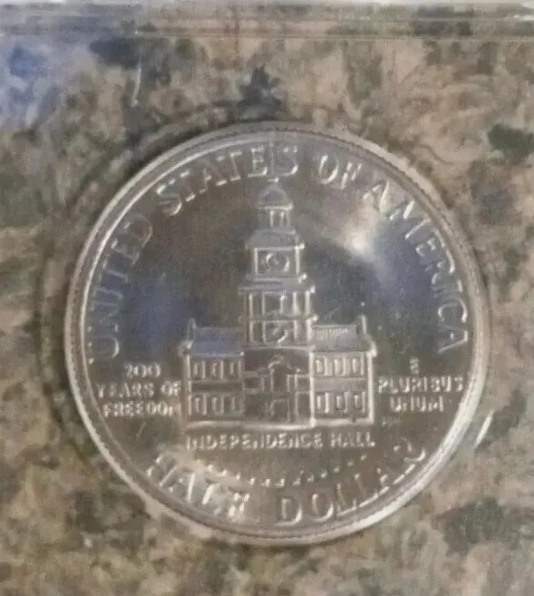 Bic D-Kennedy Half Dollar Piece With errors. DDO DDR. UNC.