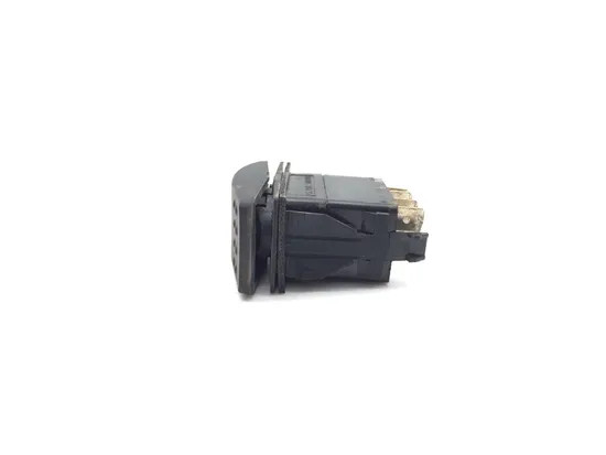 Winch Switch 2017 Can-Am Commander 800R 4x4 XT DPS 3398