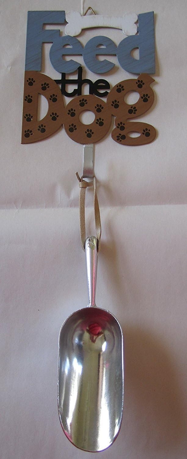 Dogs Metal Food Scoop with Hanging Decorative Reminder Plaque - Feed The Dog