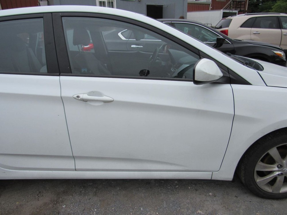 ACCENT 2012 Glove Box 1071884