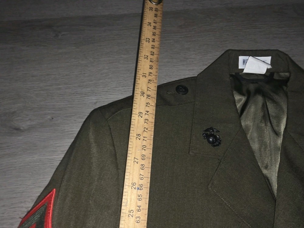 USMC Alpha coat Size 41R No Belt