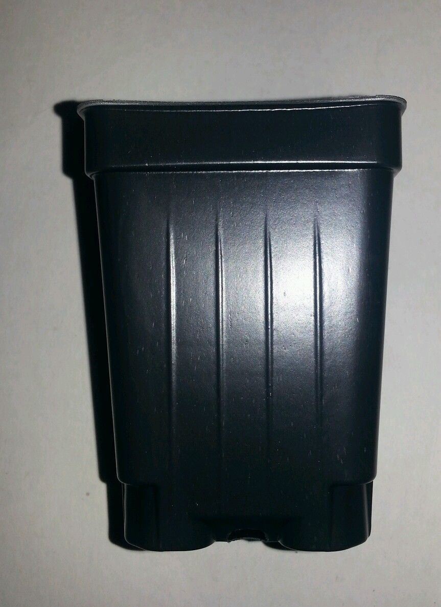 Set of 3 Divided Trays and 96 - 2.5 inch SQUARE DEEP NURSERY POTS Landmark