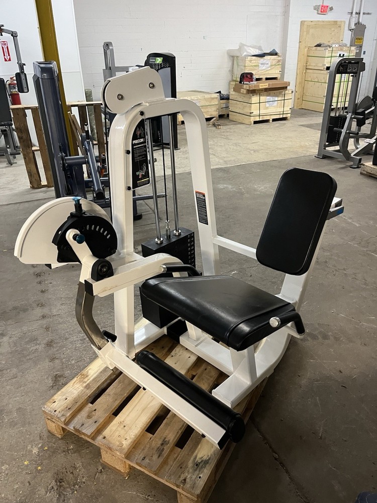 Precor Icarian Leg Extension Clean!