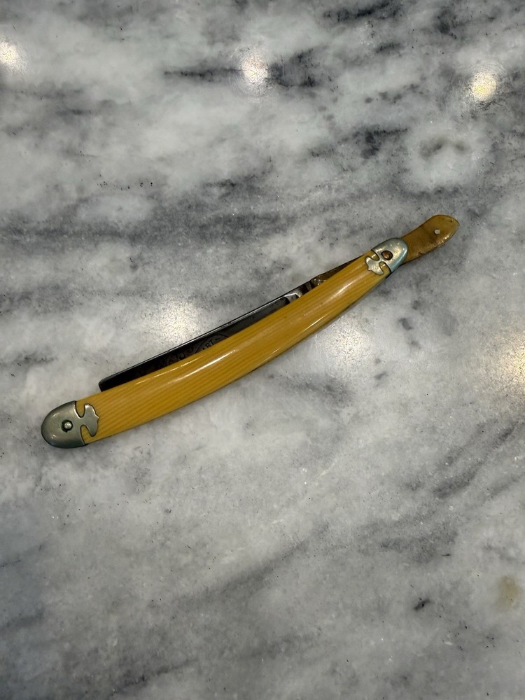 Vintage Straight Razor