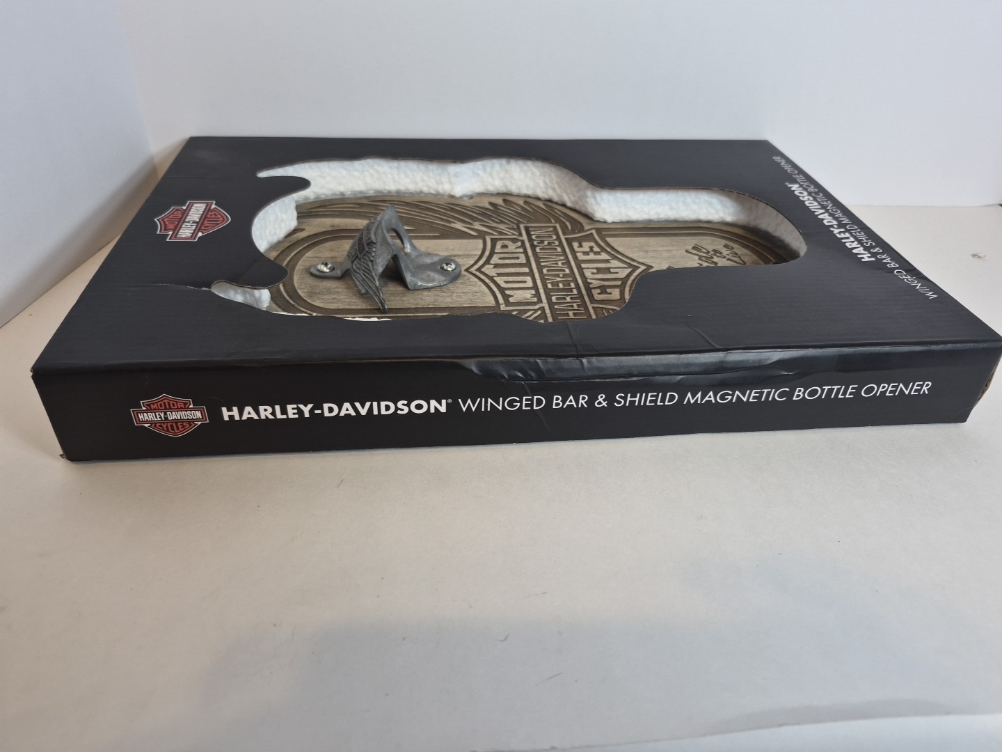 Harley Davidson - Bottle Opener with Magnetic Cap Catcher - Brand New in Box