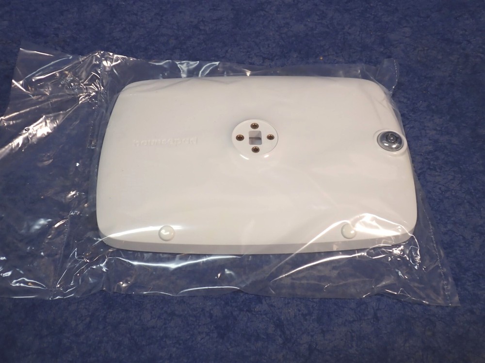 NEW BouncePad Min-2 White iPad Tablet Stand Kit (K9)