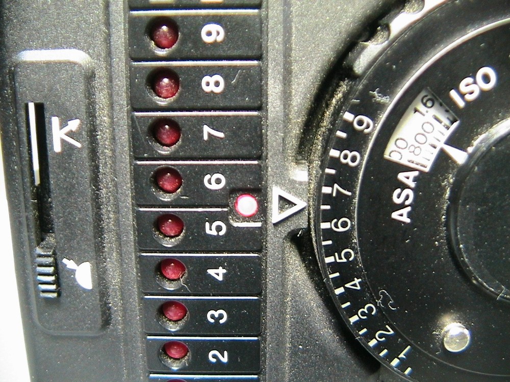 Vivitar EFM-2 Electronic Flash Meter 2 With Case Black