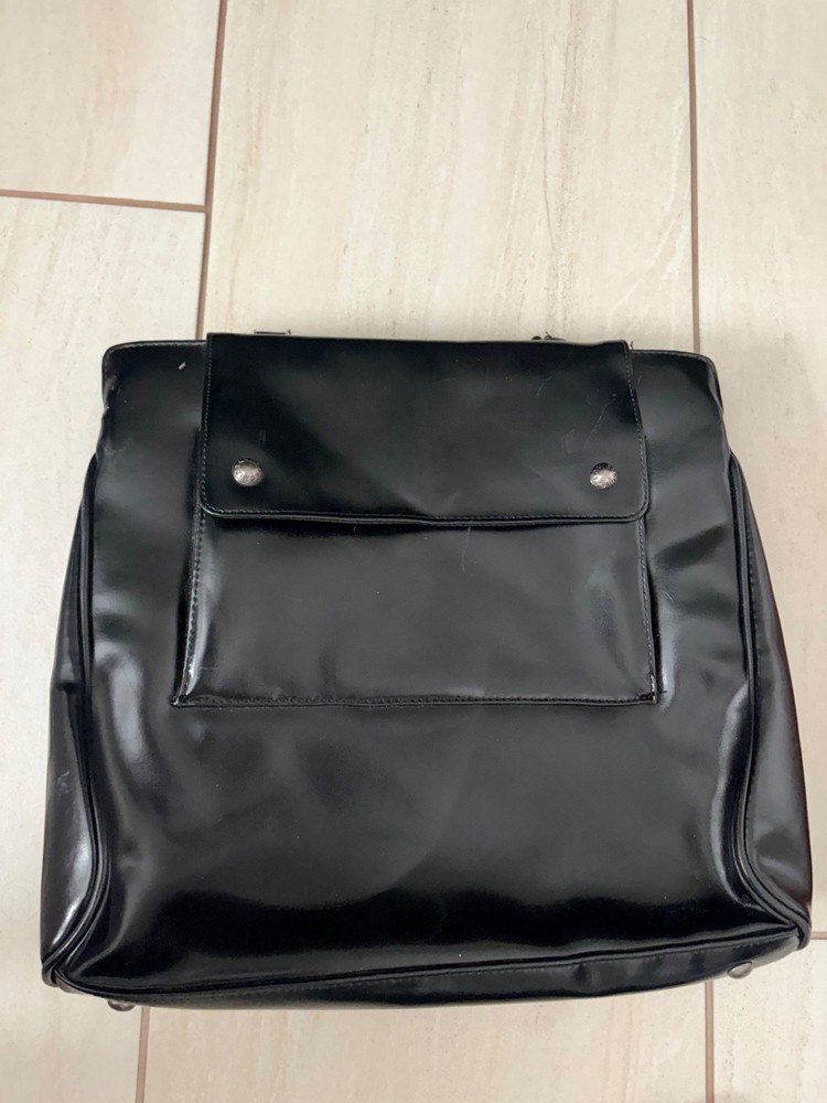 isaac mizrahi black leather purse
