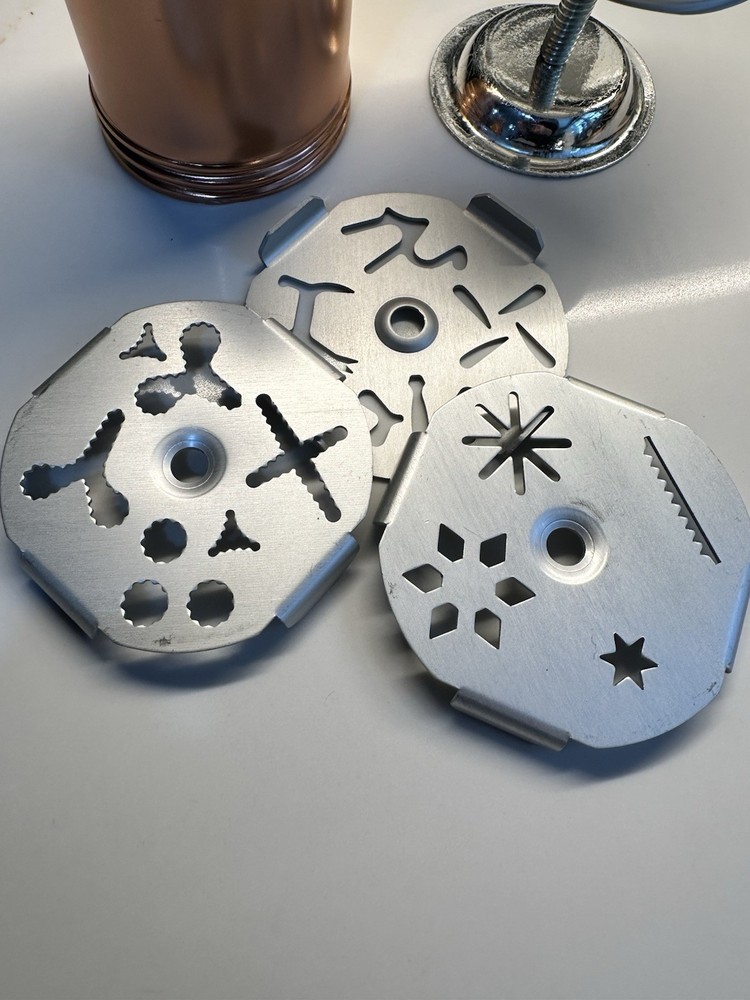 Vintage Cookie Press With 3 Discs Never Used