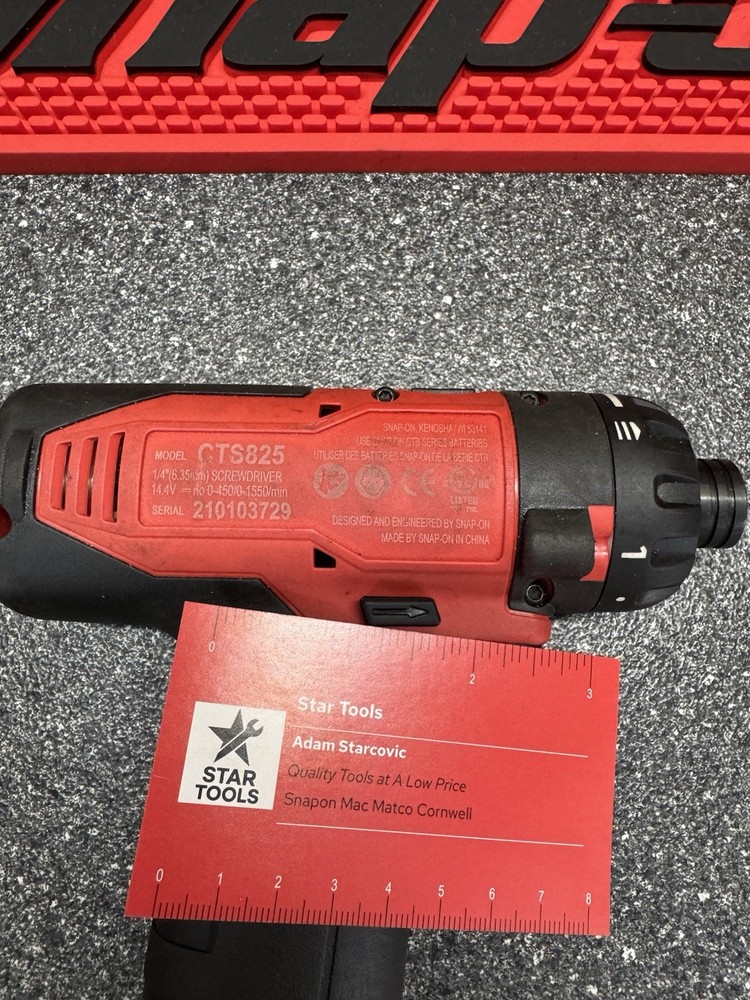 Snap-On CTS825 Powered 1/4in. Screwdriver + Battery