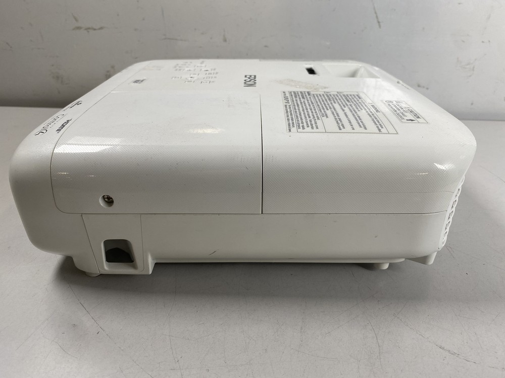 Epson PowerLite 992F Full HD 1080p Classroom Projector - (PROJECTOR ONLY)