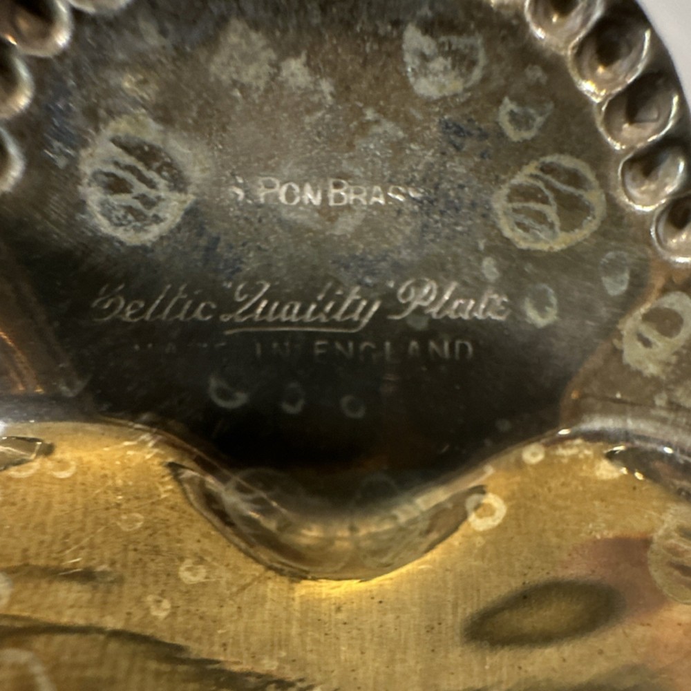 Celtic Quality Plate Silver Plated Shell Dish with Glass Insert 5 inches