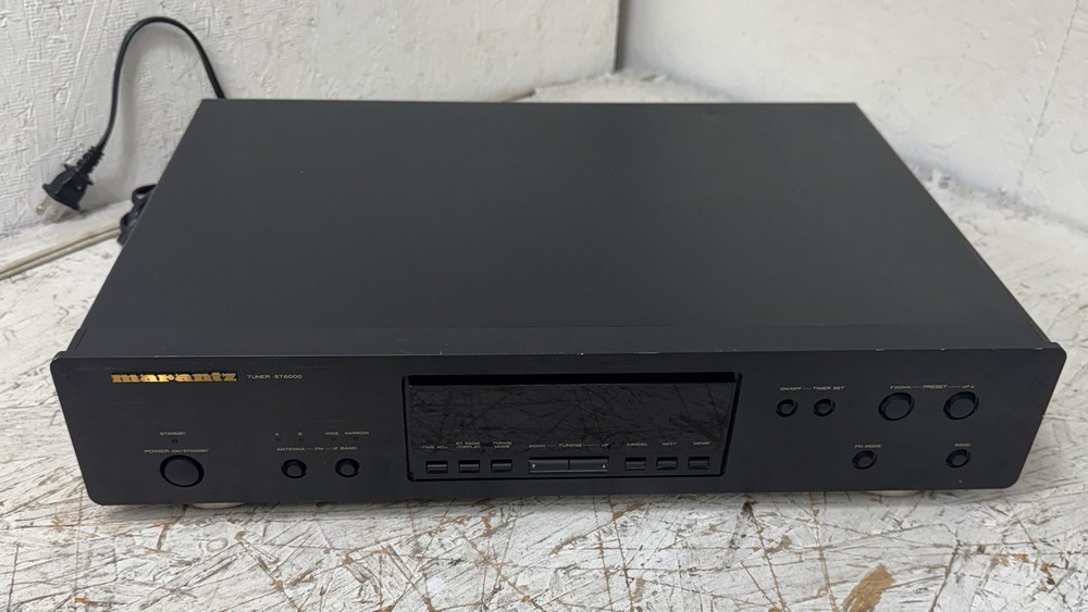 Marantz Tuner ST600 Working Good Condition No Remote