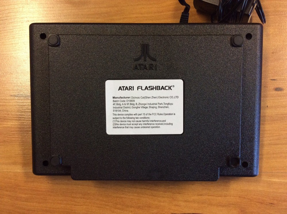 WORKING Atari Flashback, Classic Game Plug N Play Console w 60 Built In Games