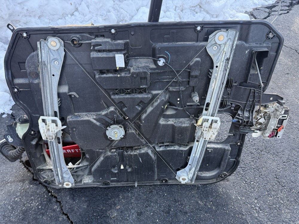 2016 Dodge Ram Front Left Inner Door Panel