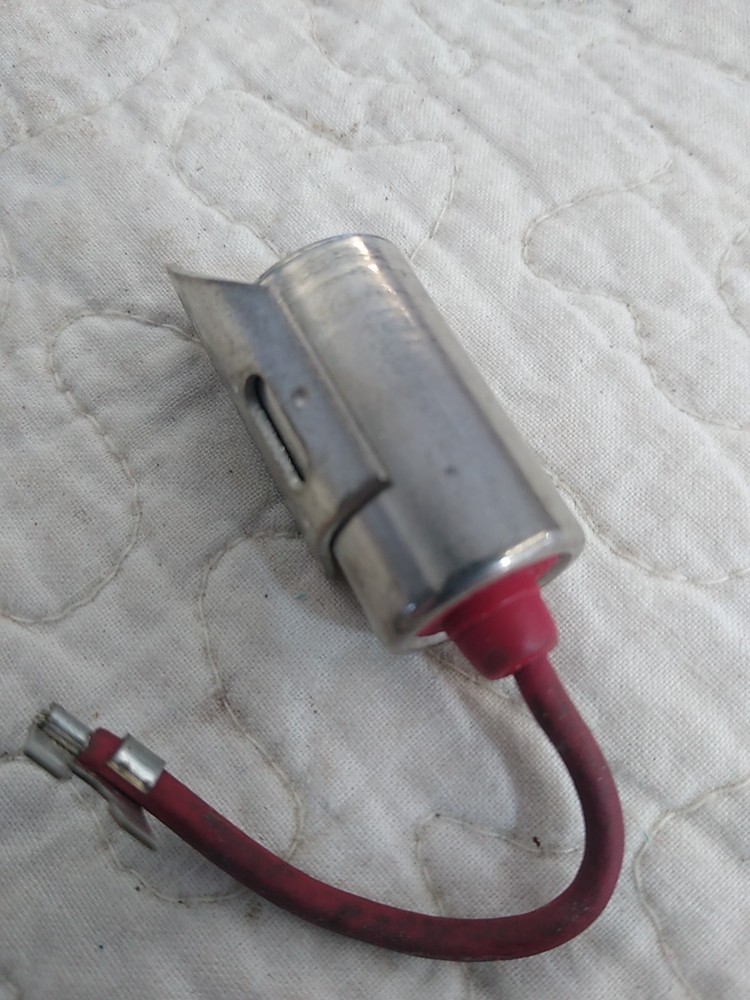 Napa Echlin FA-82 Distributor Condenser Open Box