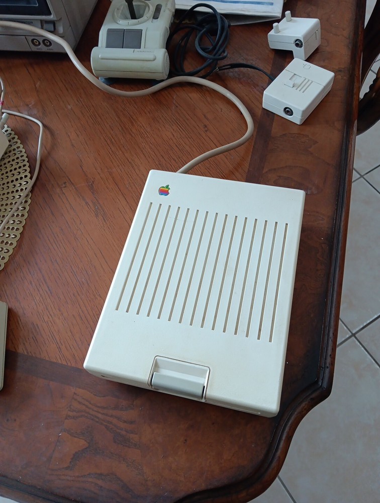 Vintage Apple IIc 2c A2S4100 - Computer and Power Supply Plus Extras Mouse, Disk