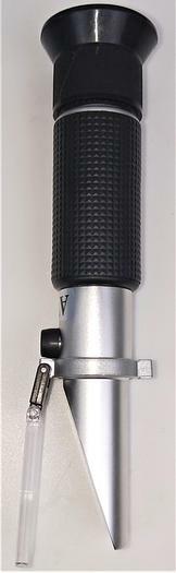 Portable Hand-Held Refractometer with ATC