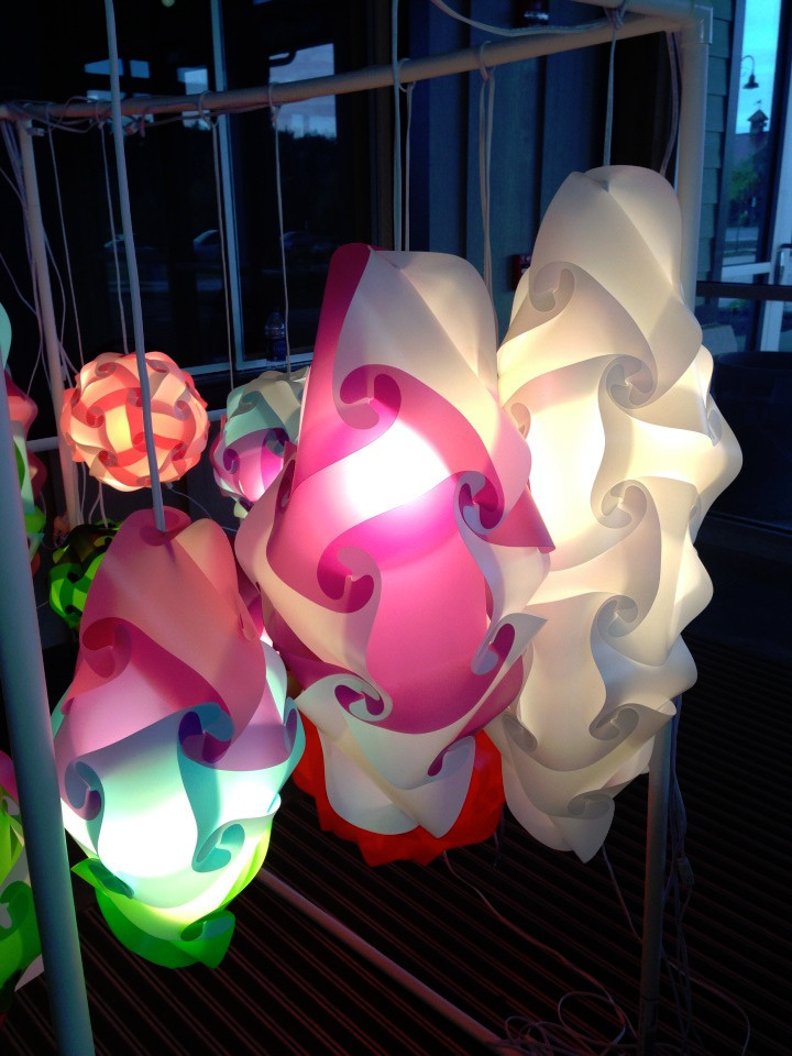 **INCLUDES THE CORD** New Designs IQ Light, Infinity Light, Puzzle Light. 30 PC