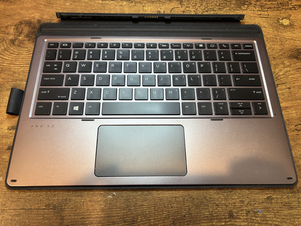 Hp Pro x2 612 G2 keyboard Full-sized backlit keyboard