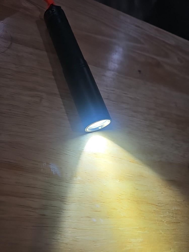 EVO Rechargeable LED Dive Light (1000L) | Premium Underwater Flashlight