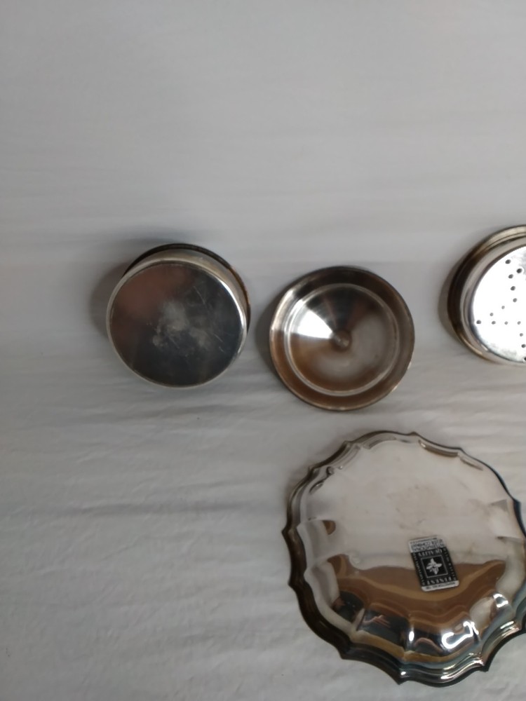 VTG Silver Chipendale Tea Strainer An Dish