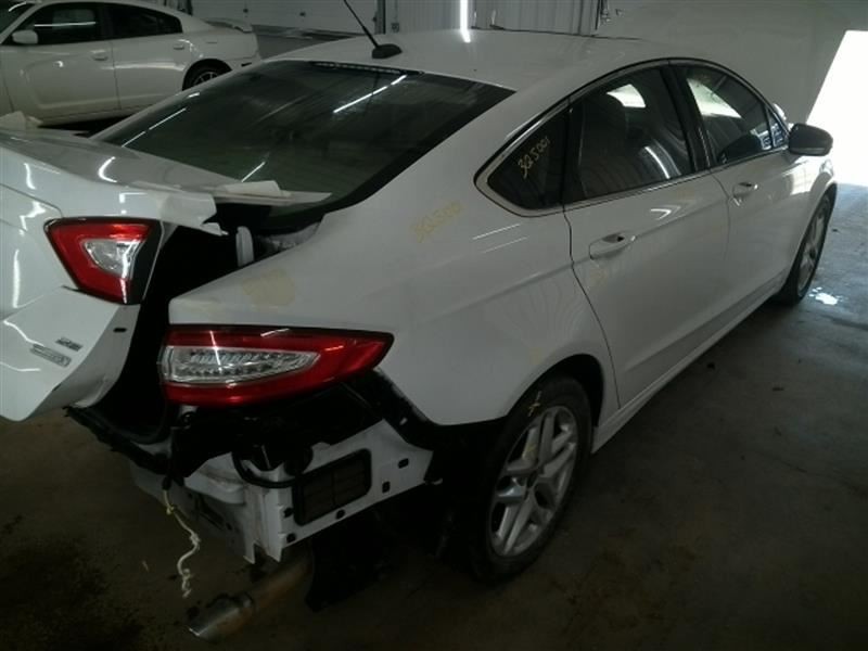 FUSION 2014 High Mounted Stop Light 104699486