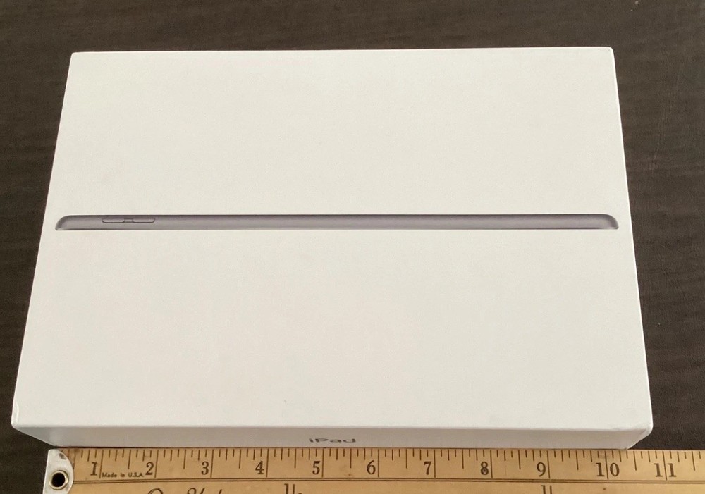 Apple iPad 9th Generation Wi-Fi 64GB Empty Box Only