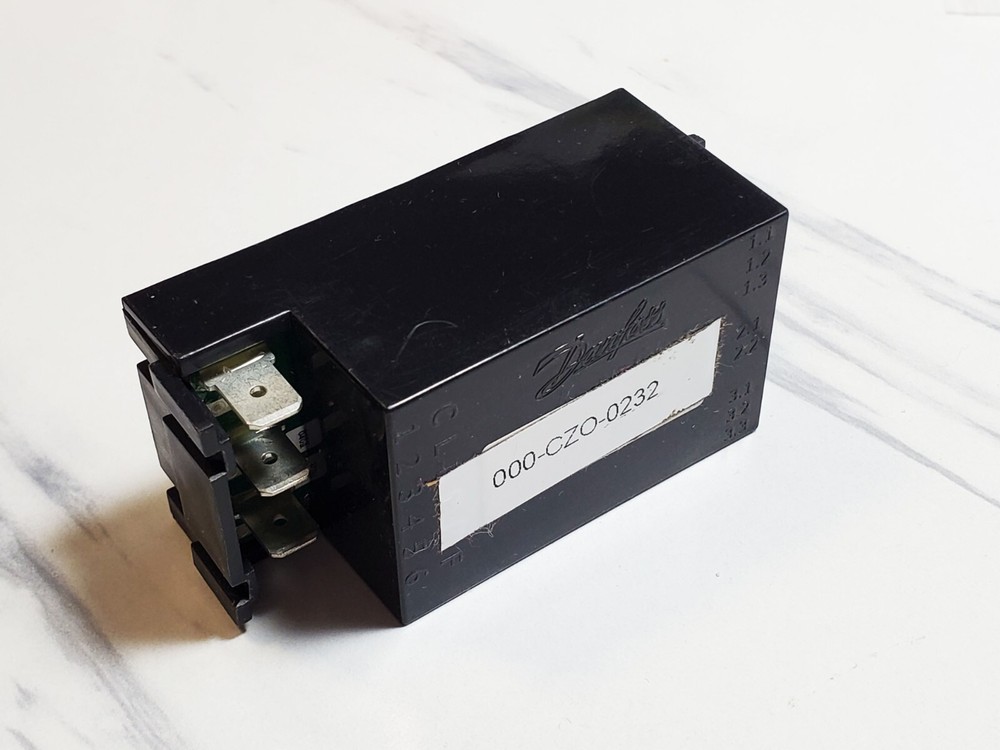 000-CZ0-0232-S Delfield CONTROL REF W/O CONTACTOR 220V