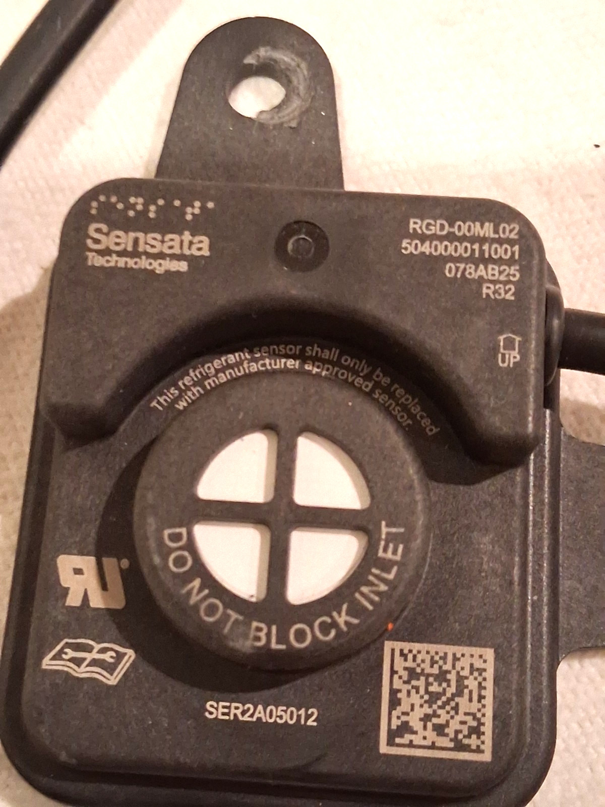 NEW Sensata Technologies RGD-00ML02 HVAC Sensor Black SER2A05012 R32