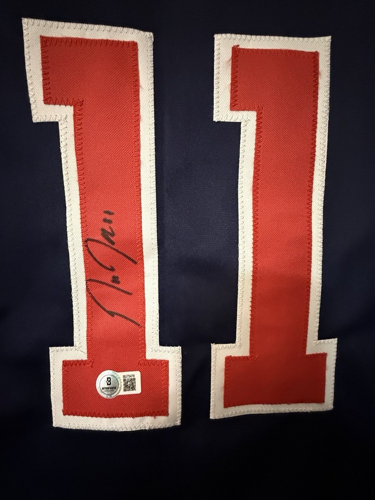 Jose Ramirez #11 Custom Autographed Jersey Beckett Authenticated