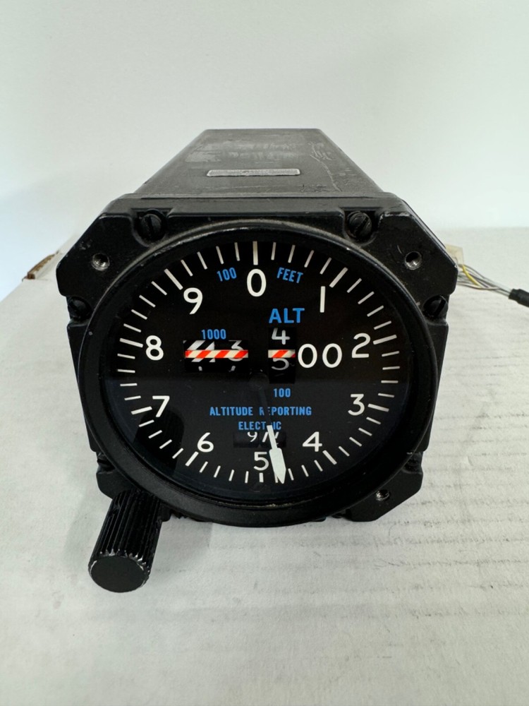 ARC Encoding Altimeter EA-401A 42540-3128
