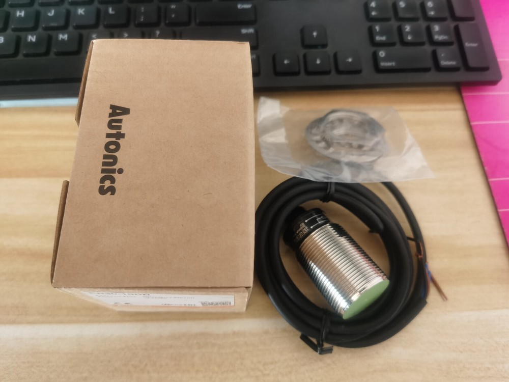Qty:1 NEW For Autonics PR30-10DN Proximity switch sensor replacement