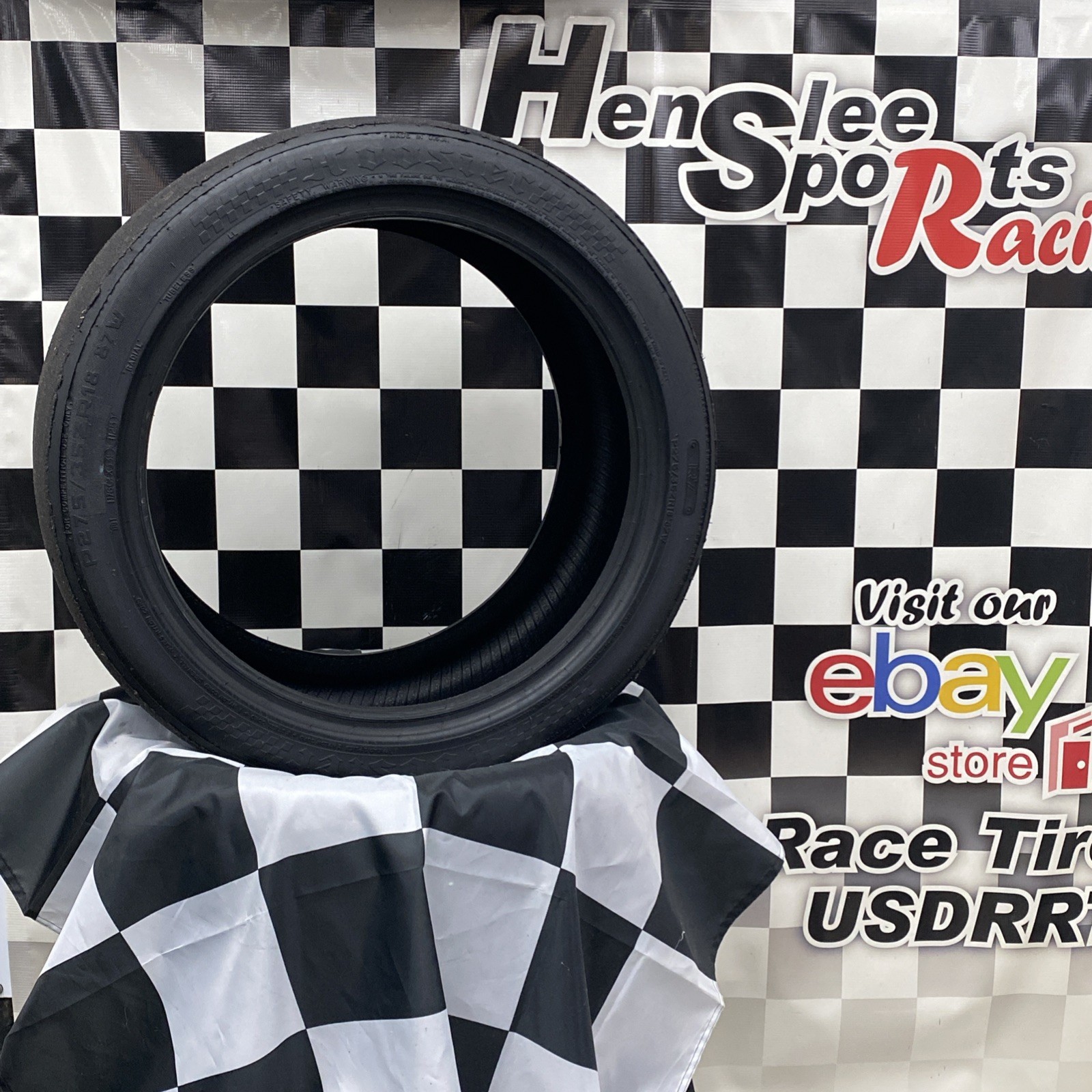 301-1 USDRRT HOOSIER DOT Road Race Tire. 275/35 ZR18 R7