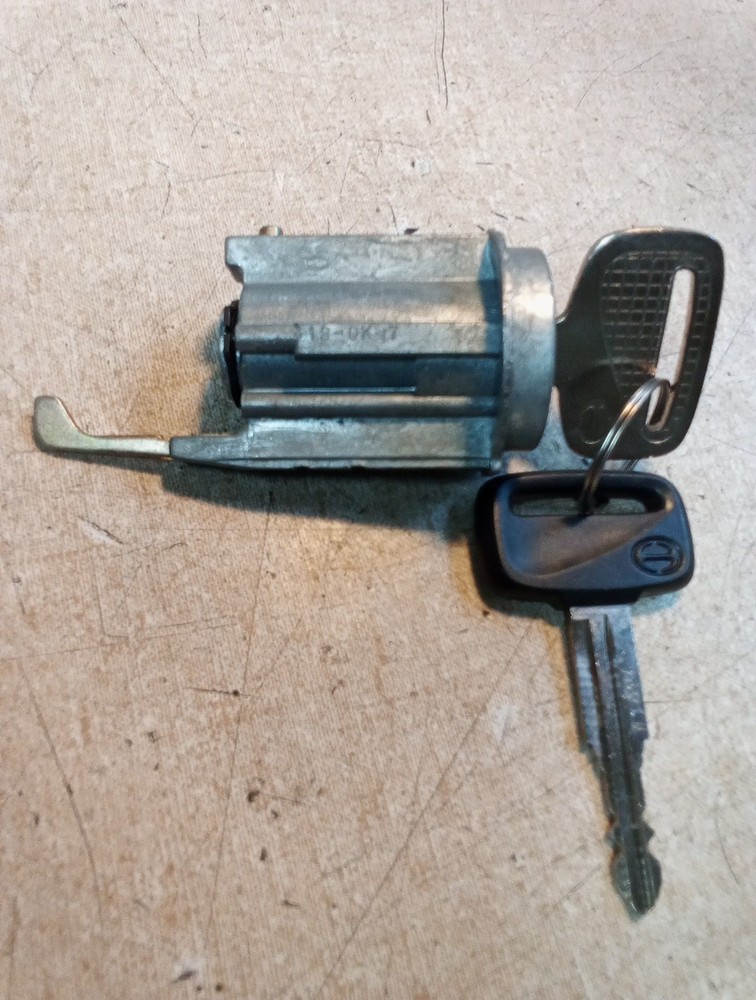 Hino Ignition 845102131