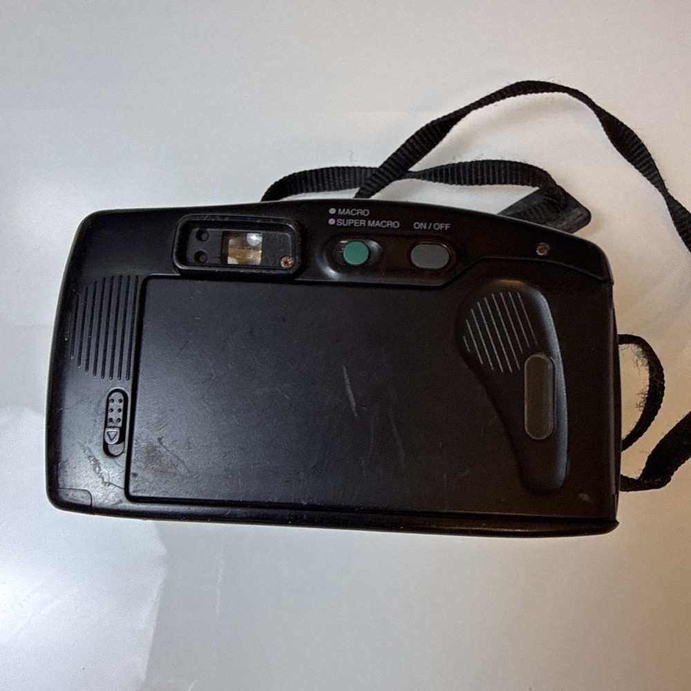 Samsung Maxima Zoom 105 35mm Point & Shoot Camera - Untested
