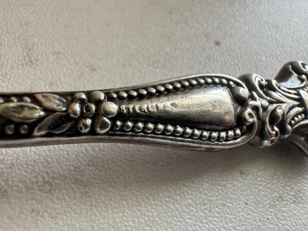 Antique Sterling Silver Handle Button Hook w/ Beaded & Fleur de Lis Design