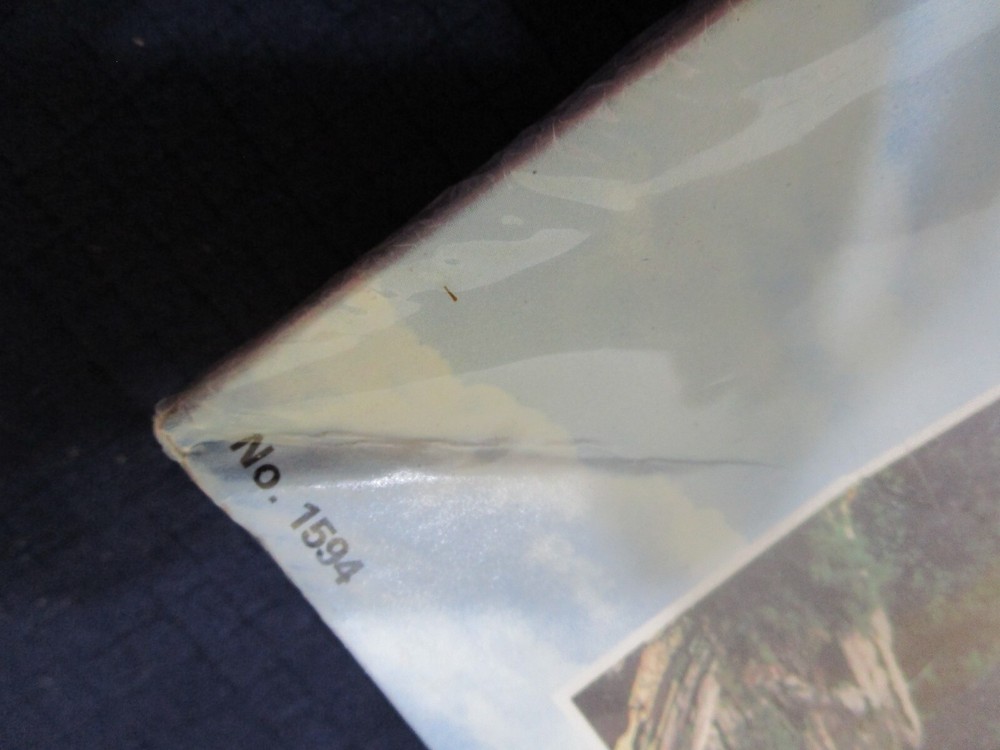 VIEWS 756 Interlocking Piece Jigsaw Puzzle #1594