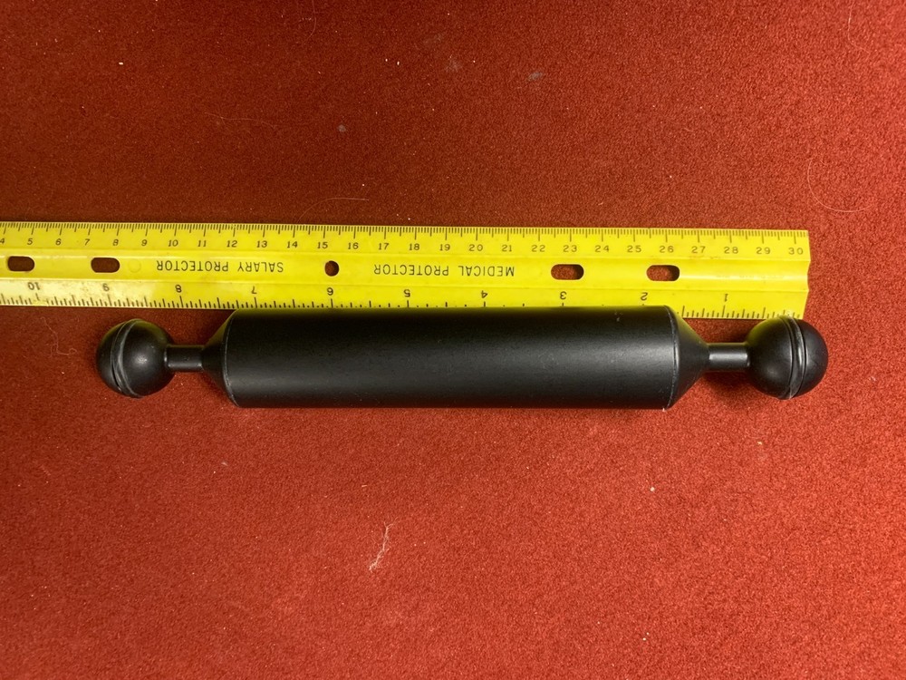 Ultralight 9 inch arm neutral buoyancy
