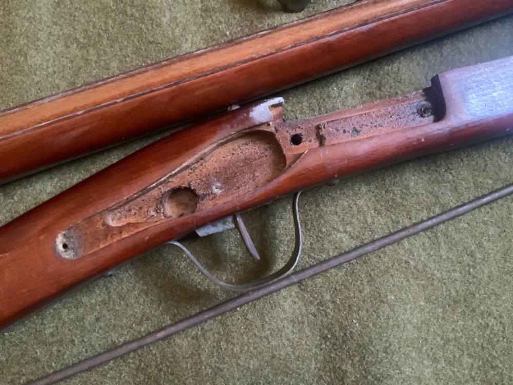 Muzzleloading Flintlock Musket WOOD STOCK 68”