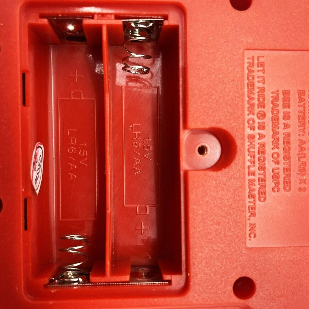 Bee 3-in-1 Poker Game Red Handheld Battery Electronic Techno Source AA Batteries