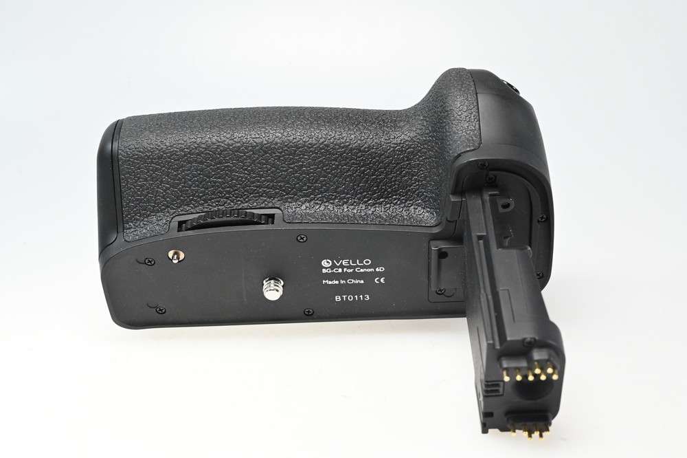 Misc Brand Battery Grip for Canon 6D #G284
