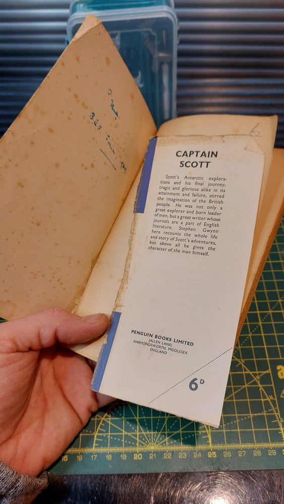Penguin Paperback Blue #207 CAPTAIN SCOTT TRUE 1ST EDITION/1ST IMPRESSION