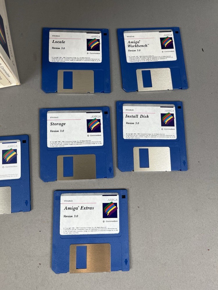 Commodore Amiga Version 3.0 Disks & Manuals - Vintage Computing