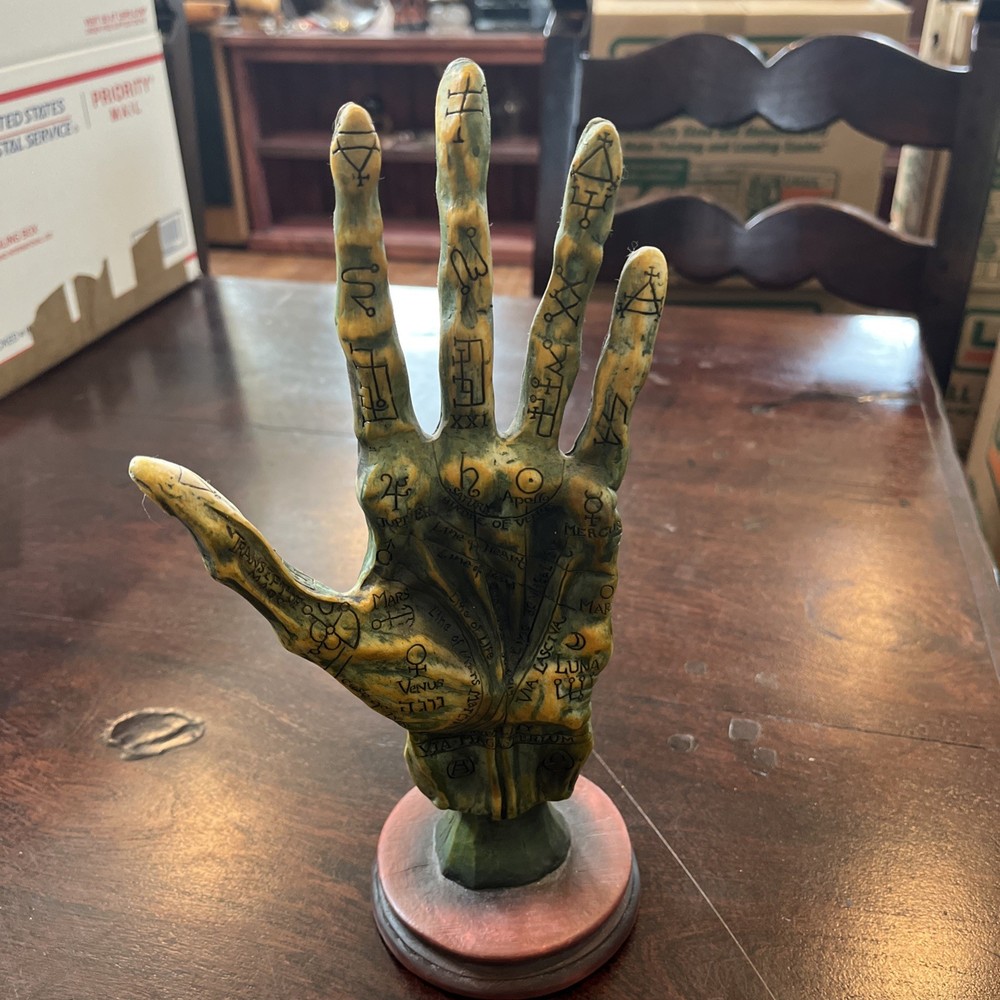 ALCHEMY GUILD MUMMIFIED PALMISTRY HAND GOTHIC POLYRESIN