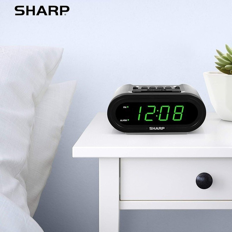 Digital Alarm Clock Automatic Time Set DST Backup Battery Indoor Dimmer Control
