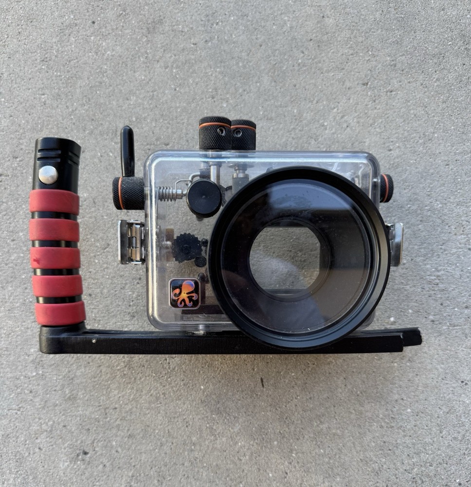 Ikelite Underwater Housing for Camera