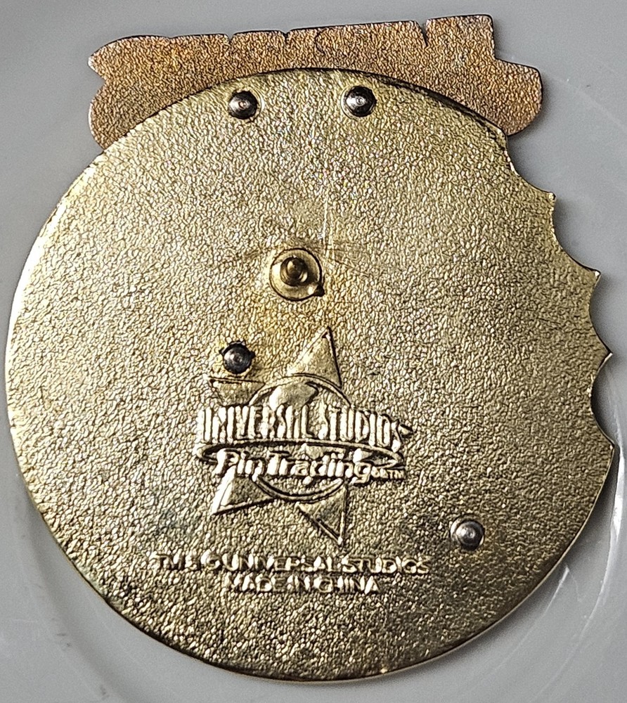 Universal Studios JAWS Jeweled Pin Large
