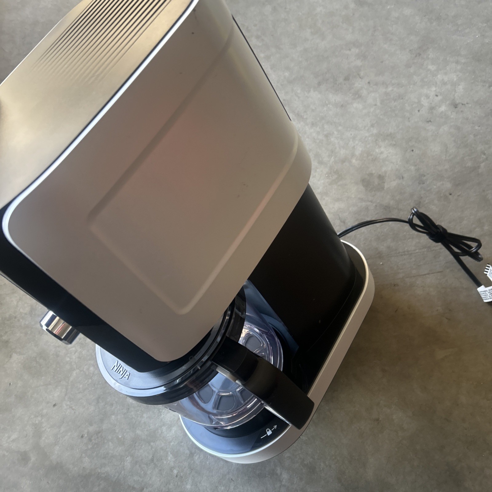 Ninja Creami Deluxe 11-in-1 Ice Cream and Frozen Drink Maker